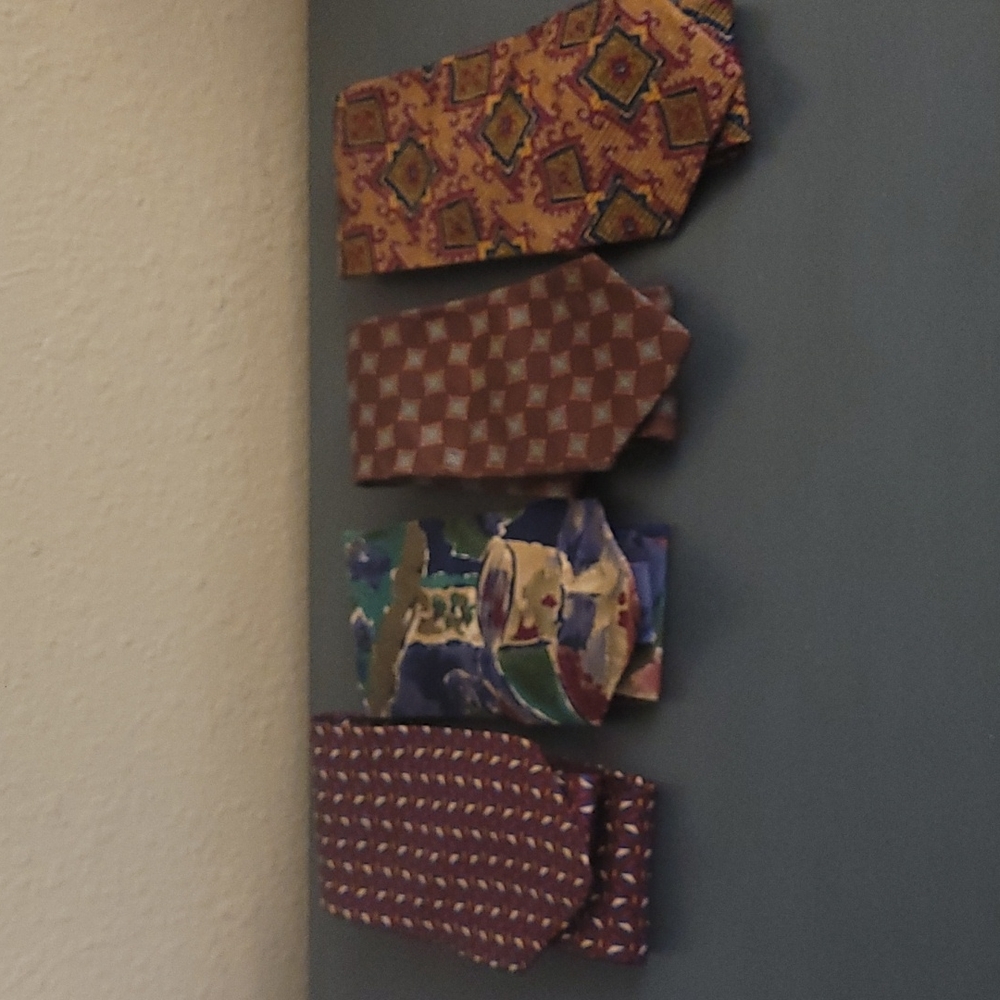 Vintage men's ties
